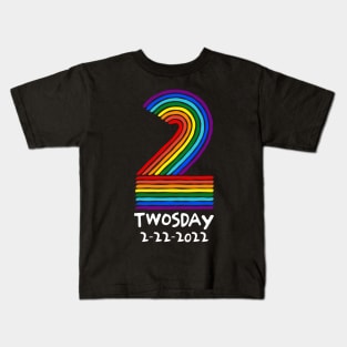 Twosday 2-22-2022 Tuesday Teacher Student Rainbow Two Funny Kids T-Shirt